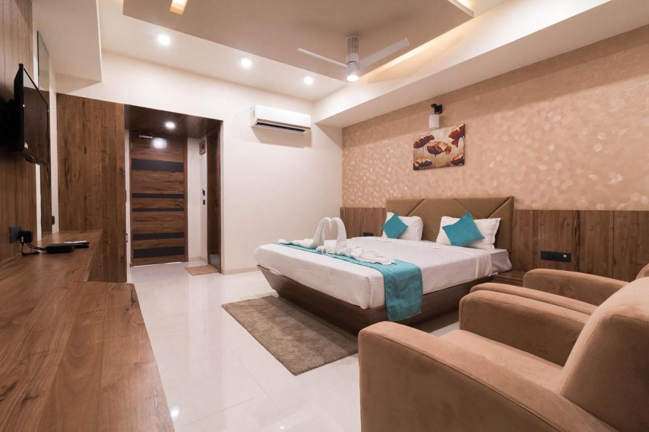 Hotel Green City Гандинагар Экстерьер фото